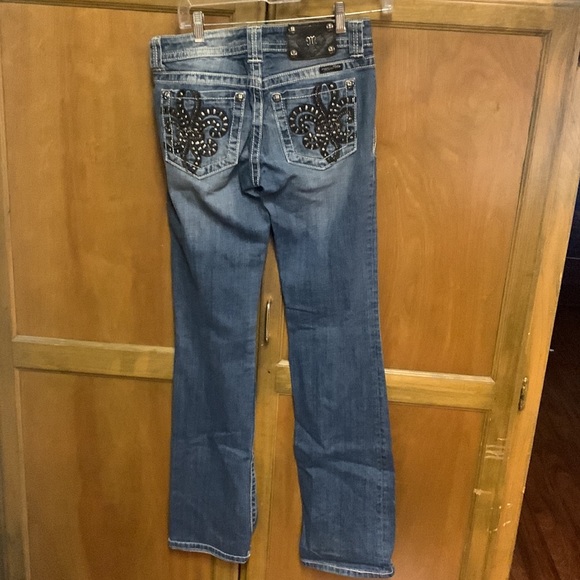 Miss Me 28 inches bootcut jeans - Picture 2 of 6